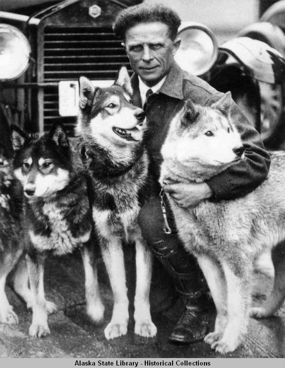 Leonard Seppala husky kutyáival, vilda.alaska.eu